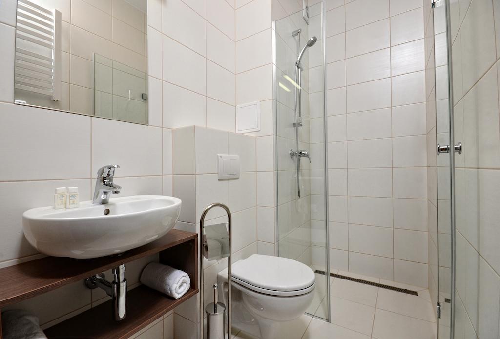Hotel Maraton Szamotuły Стая снимка